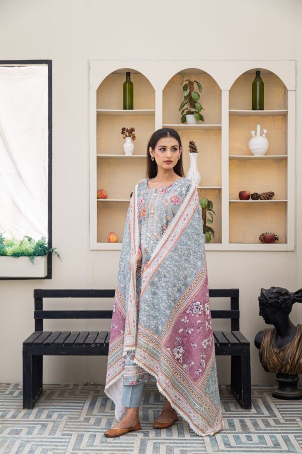 Bloom - embroidered 3 piece khaddar suit - Image 5