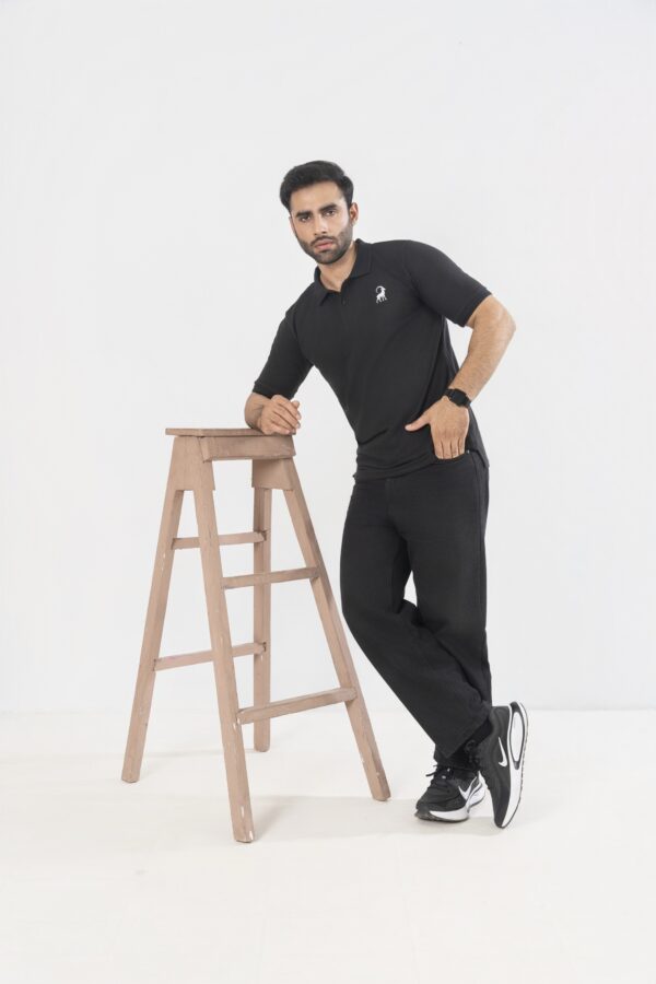 Black polo shirt - Image 3