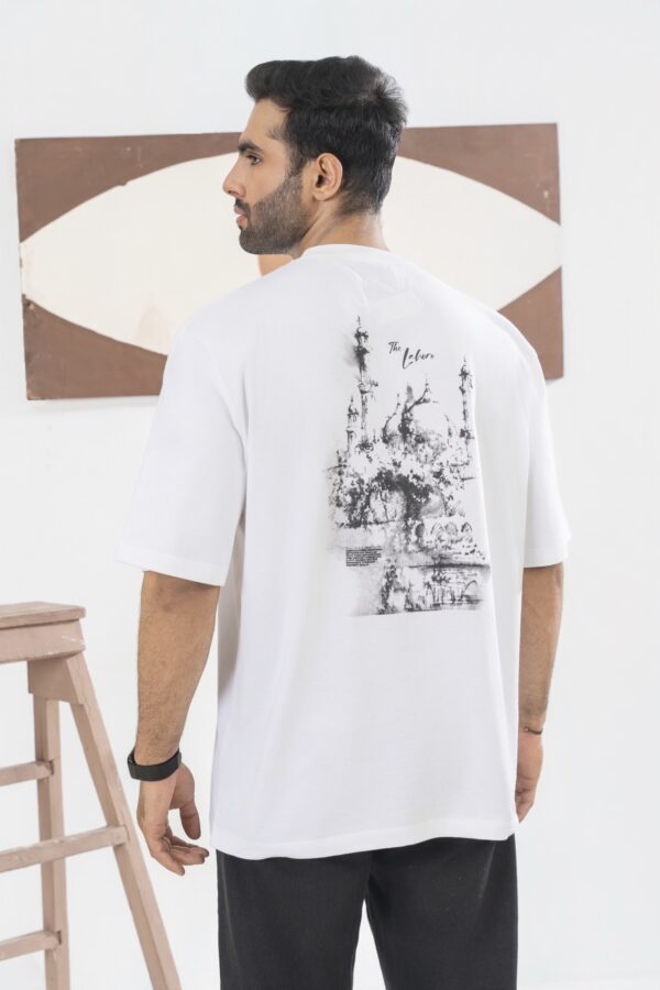 White oversized T-shirt - Image 2