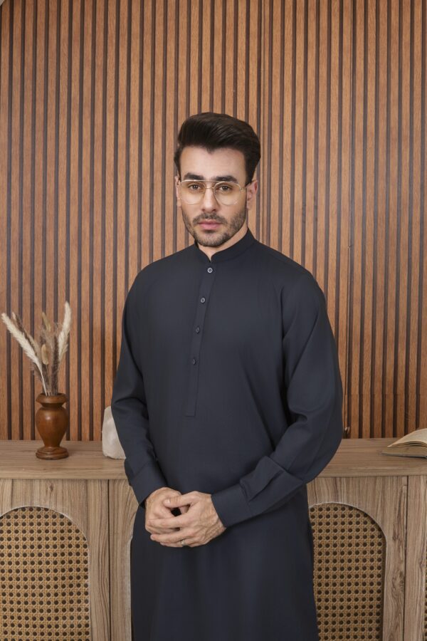 Navy blue shalwar kameez - Image 2