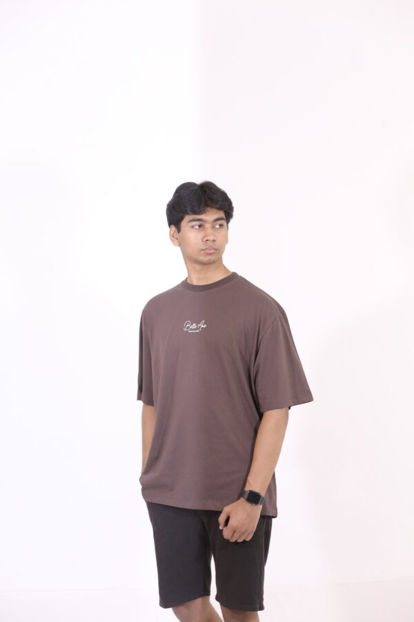 Belle Oversized T-shirt - Image 2